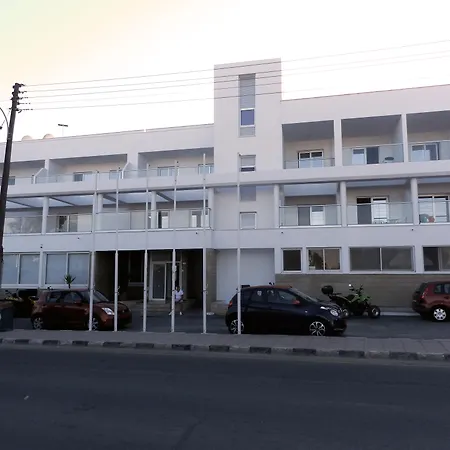 Apart Otel Evabelle Napa Aya Napa