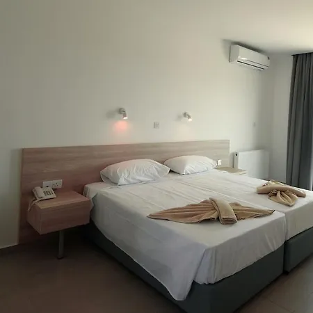 Hotel apartamentowy Evabelle Napa Ajia Napa