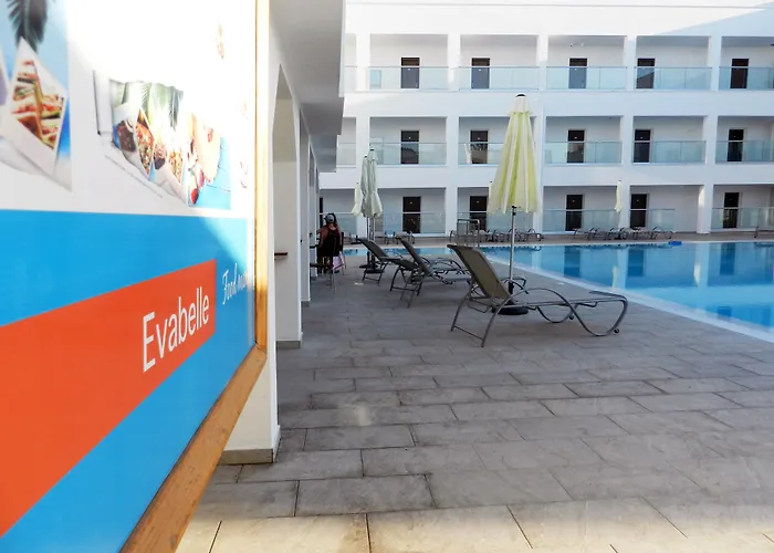 Apartmanhotel Evabelle Napa 3*