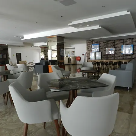 Evabelle Napa Lägenhetshotell Ayia Napa